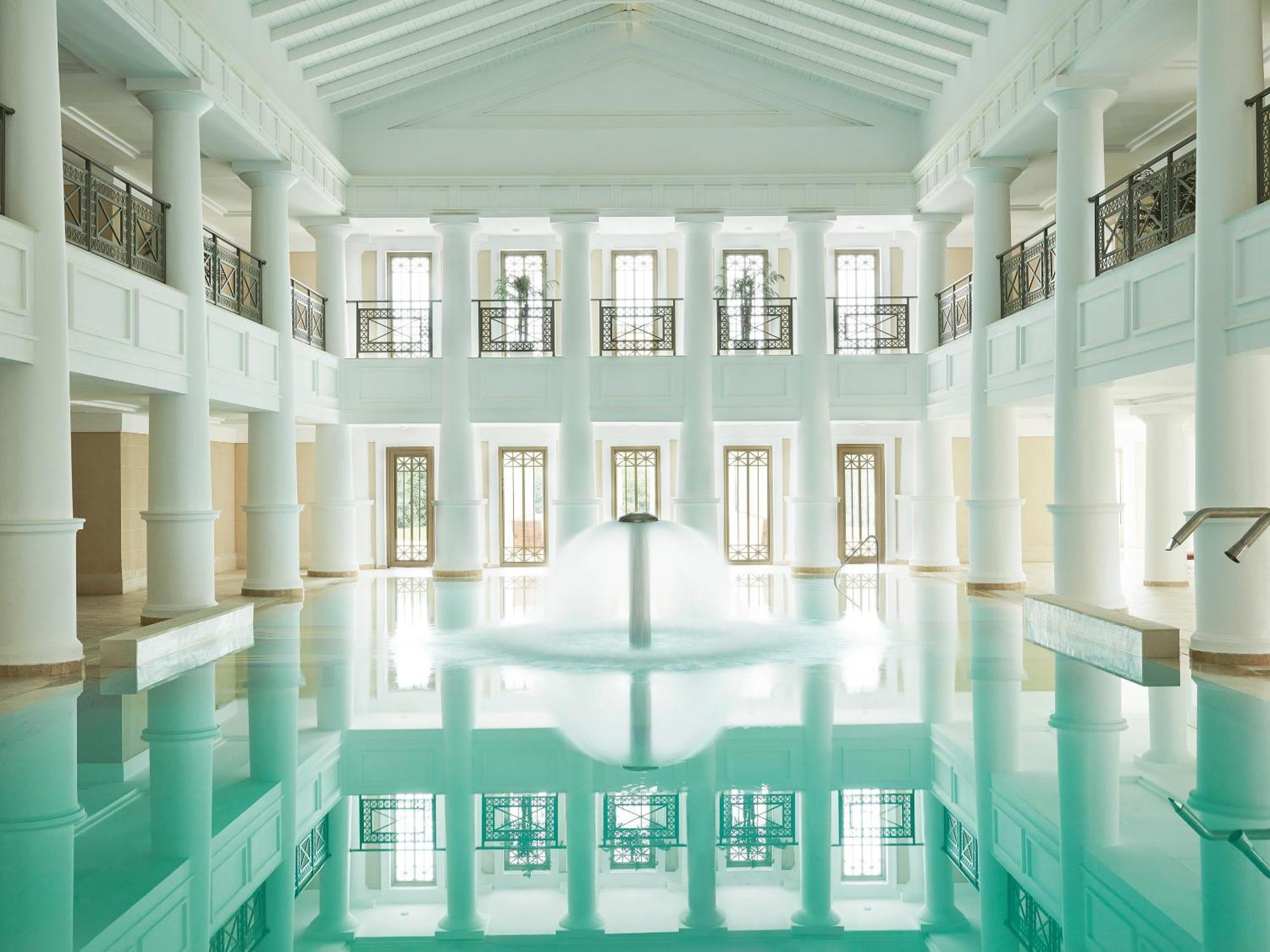 Grecotel Luxme Palms At Riviera Olympia & Aqua Park Loutra Kyllinis Exterior photo